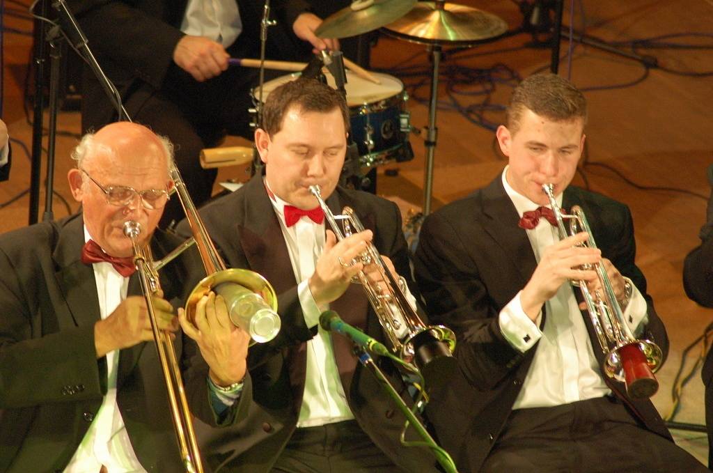 5249040-prerov-academic-jazz-band_denik-1024