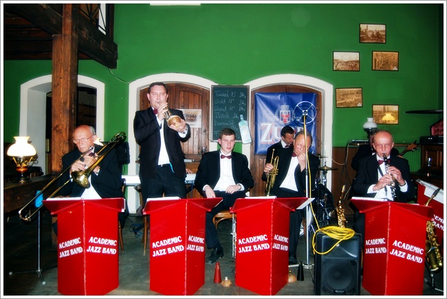 AJB Pvovar007-20150421